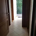 Διαμέρισμα Mares *